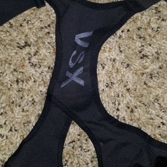 Sport bra Front Close zip up by Victoria secret dd - Picture 4 of 4